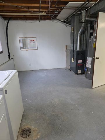 668 Anita Avenue, Antioch, IL 60002