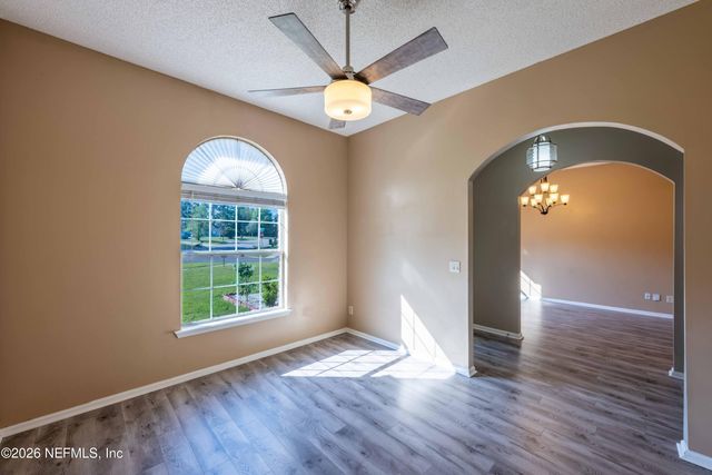 7940 ORTEGA BLUFF Parkway, Jacksonville, FL 32244