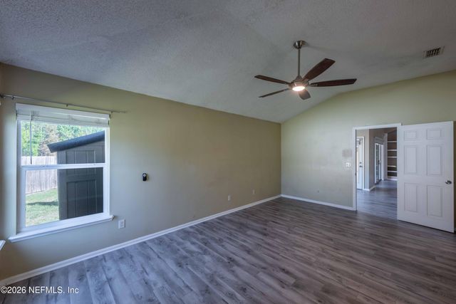 7940 ORTEGA BLUFF Parkway, Jacksonville, FL 32244