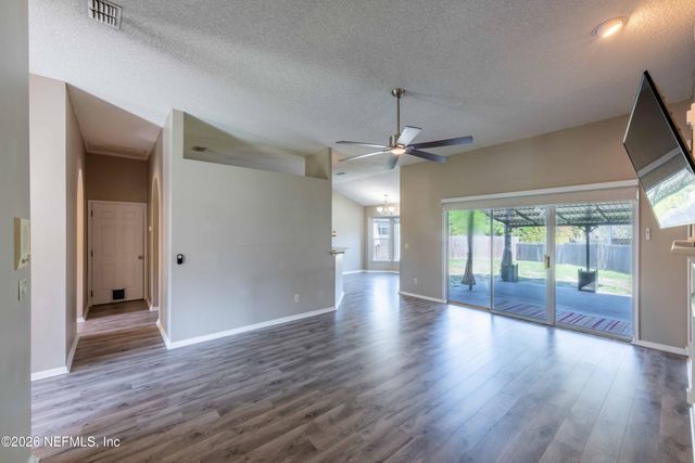 7940 ORTEGA BLUFF Parkway, Jacksonville, FL 32244