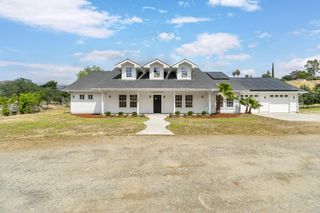 32491 Pleasant Oak Drive, Springville, CA 93265