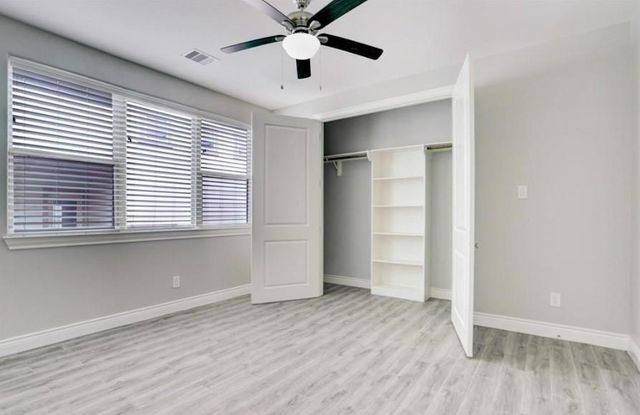 8907 Spring Knoll Forest Drive, Houston, TX 77080