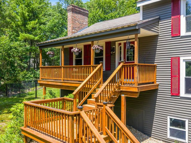 8 Kodiak Road, Brookline, NH 03033