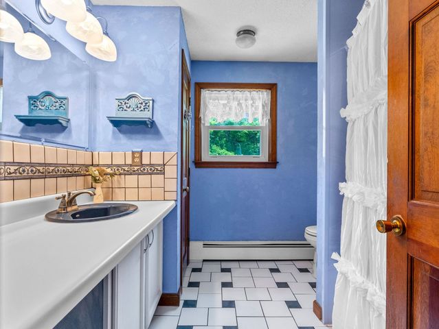 8 Kodiak Road, Brookline, NH 03033