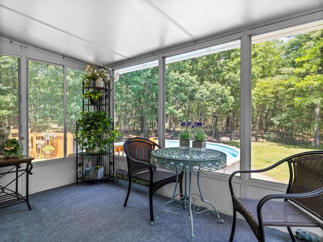 8 Kodiak Road, Brookline, NH 03033