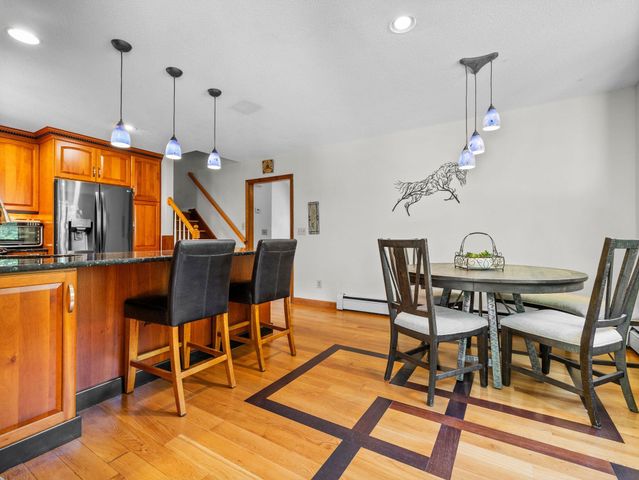 8 Kodiak Road, Brookline, NH 03033