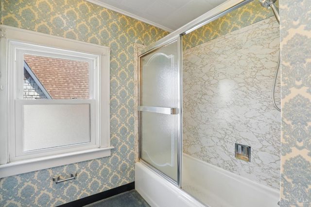 19 Parkway Avenue, Cincinnati, OH 45216