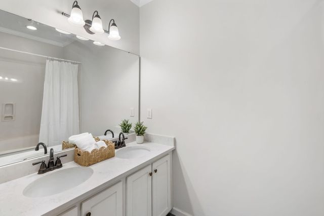 820 Natchez Circle, Mount Pleasant, SC 29464