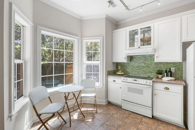 820 Natchez Circle, Mount Pleasant, SC 29464