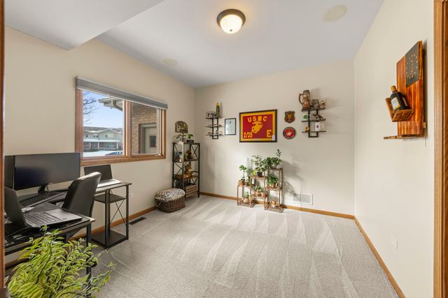 8649 Monaghan Drive, Tinley Park, IL 60487