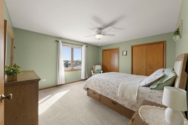 8649 Monaghan Drive, Tinley Park, IL 60487