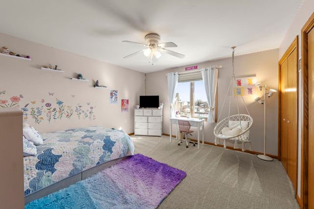 8649 Monaghan Drive, Tinley Park, IL 60487