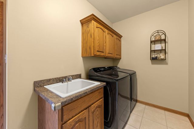 8649 Monaghan Drive, Tinley Park, IL 60487