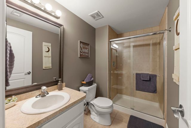 8649 Monaghan Drive, Tinley Park, IL 60487