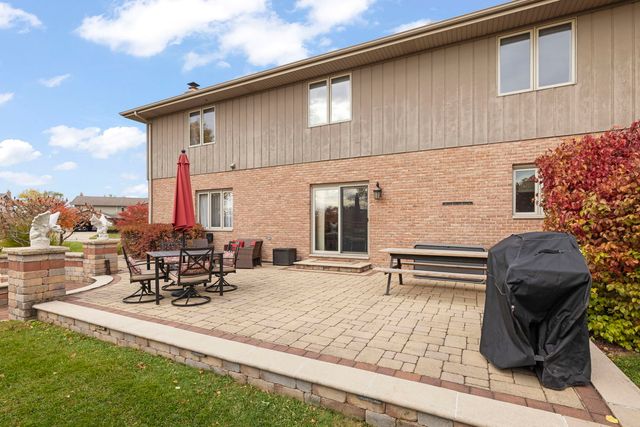 8649 Monaghan Drive, Tinley Park, IL 60487