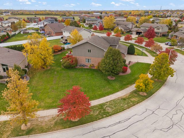 8649 Monaghan Drive, Tinley Park, IL 60487