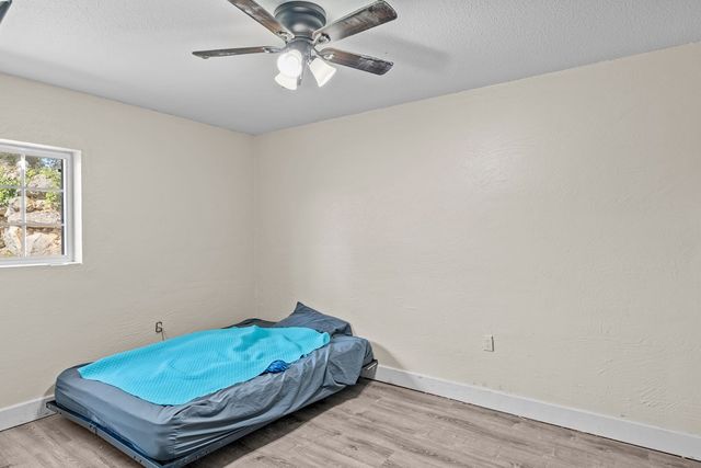 320 Spicer Loop, Kerrville, TX 78028