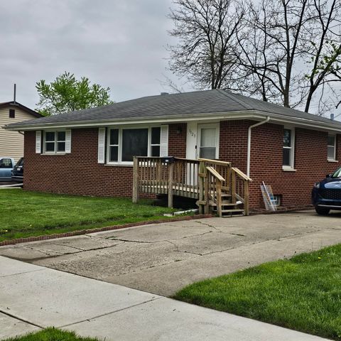 1123 N Wood Street, Griffith, IN 46319