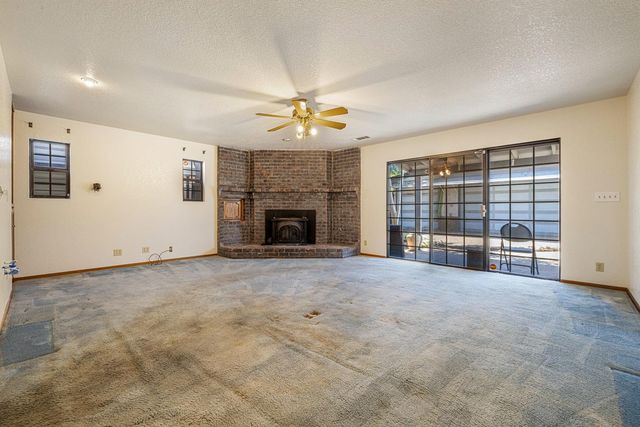1131 Eagle Ln, Manteca, CA 95337