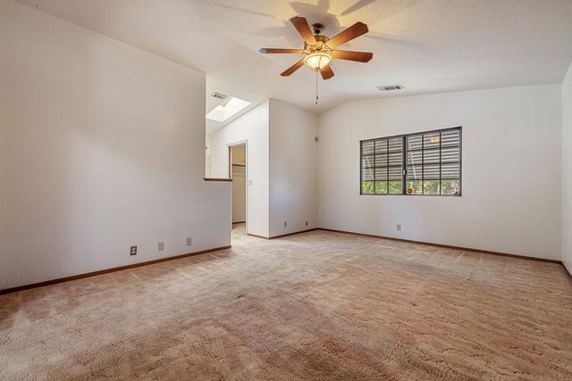1131 Eagle Ln, Manteca, CA 95337