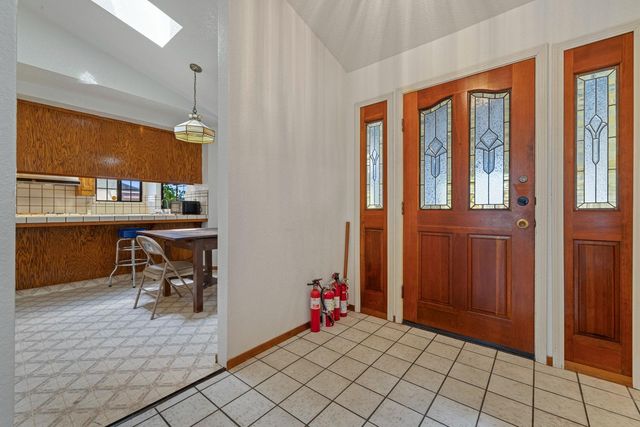 1131 Eagle Ln, Manteca, CA 95337