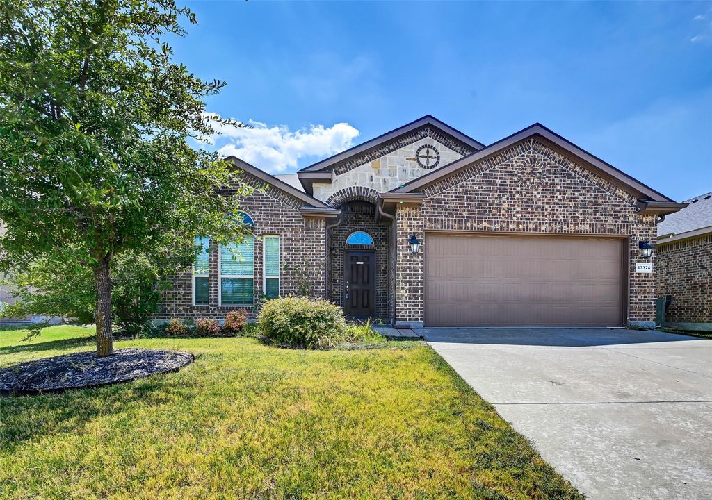 13324 Palancar Drive, Fort Worth, TX 76244