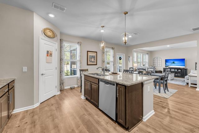 114 Wappoo Trace Lane, Summerville, SC 29486