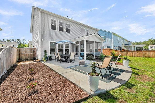 114 Wappoo Trace Lane, Summerville, SC 29486
