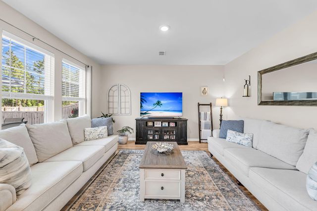 114 Wappoo Trace Lane, Summerville, SC 29486