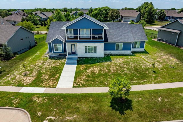 6733 E Central Park Ave, Bel Aire, KS 67226