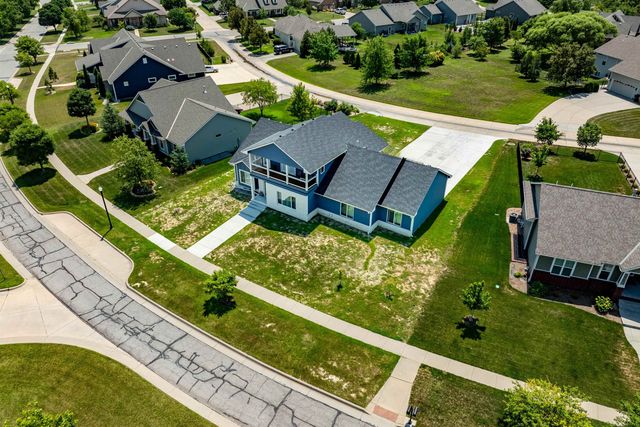 6733 E Central Park Ave, Bel Aire, KS 67226