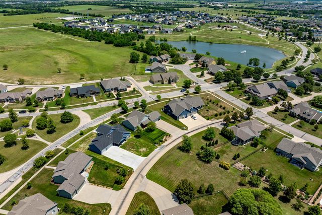 6733 E Central Park Ave, Bel Aire, KS 67226