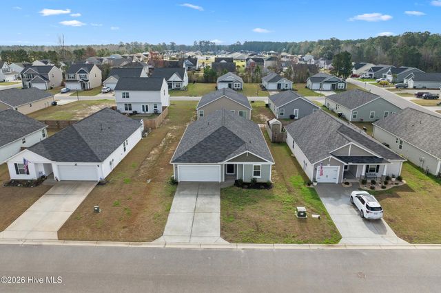 508 Lantern Light Way, Calabash, NC 28467