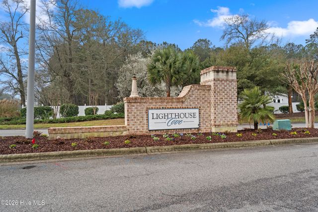 508 Lantern Light Way, Calabash, NC 28467
