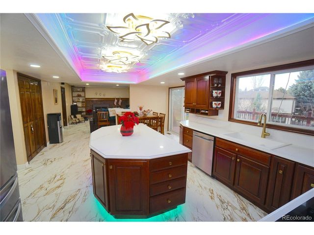 10669 W Quarto Dr, Littleton, CO 80127