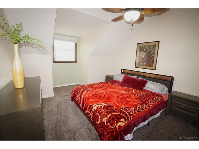 10669 W Quarto Dr, Littleton, CO 80127