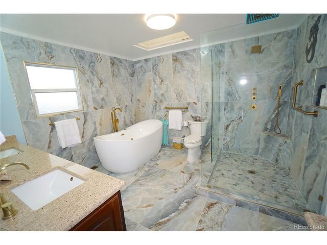 10669 W Quarto Dr, Littleton, CO 80127