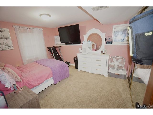 10669 W Quarto Dr, Littleton, CO 80127