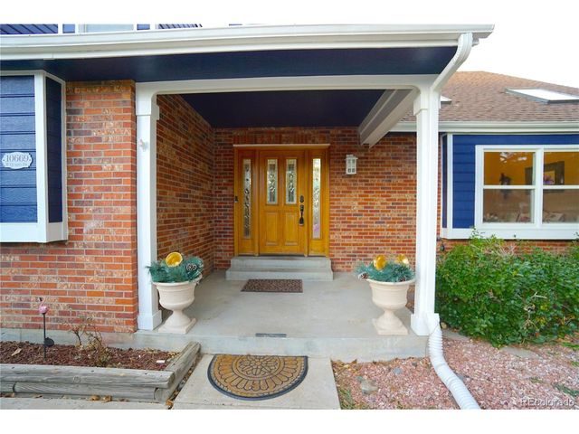 10669 W Quarto Dr, Littleton, CO 80127
