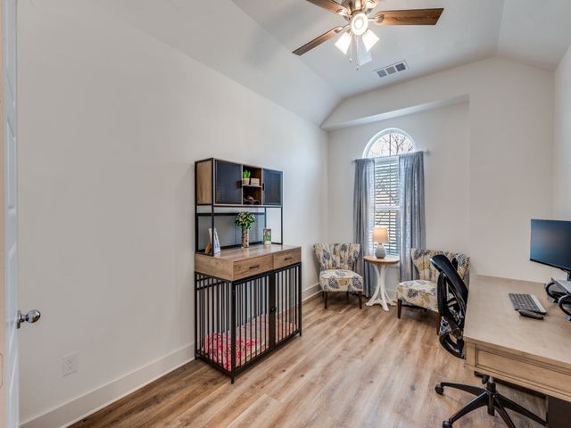 1808 Pelham Drive, Aubrey, TX 76227