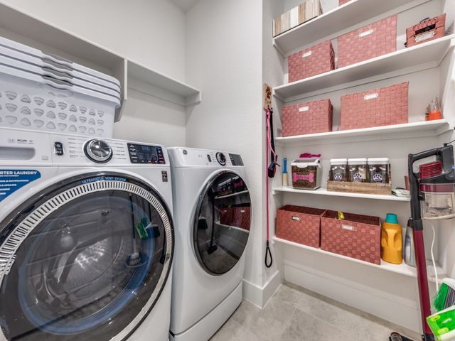 1808 Pelham Drive, Aubrey, TX 76227