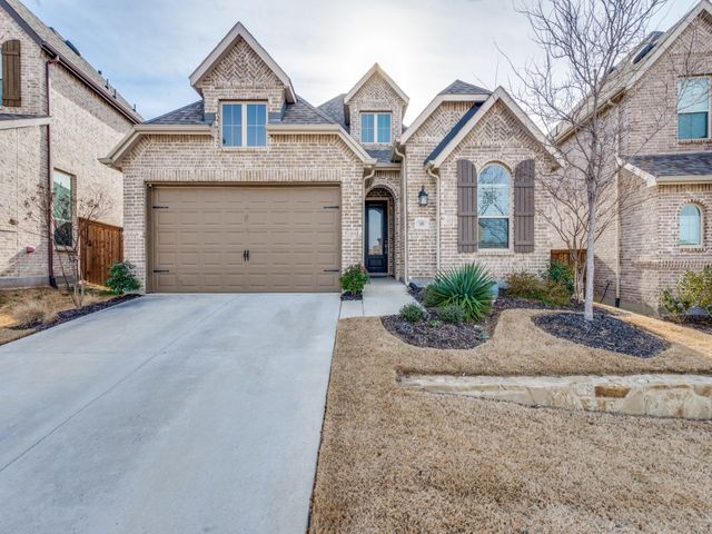 1808 Pelham Drive, Aubrey, TX 76227