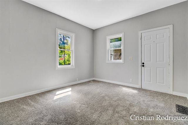958 Dunham Street, Grand Rapids, MI 49506