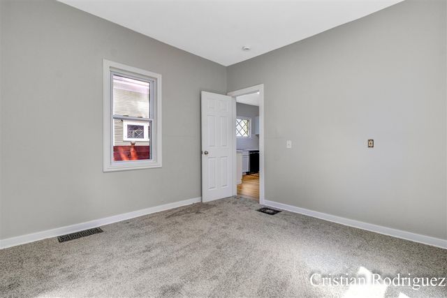 958 Dunham Street, Grand Rapids, MI 49506