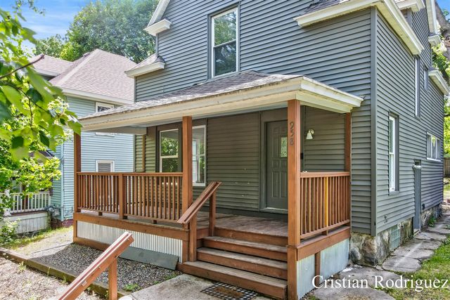 958 Dunham Street, Grand Rapids, MI 49506