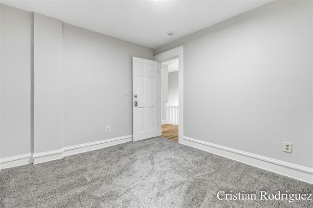 958 Dunham Street, Grand Rapids, MI 49506