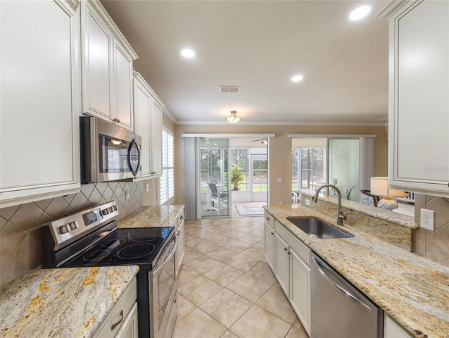 9123 SW 70TH LOOP, Ocala, FL 34481