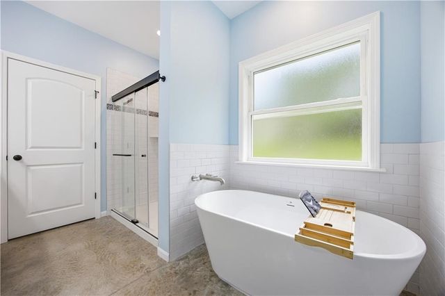 2944 N Highland Street, Avondale, MO 64117