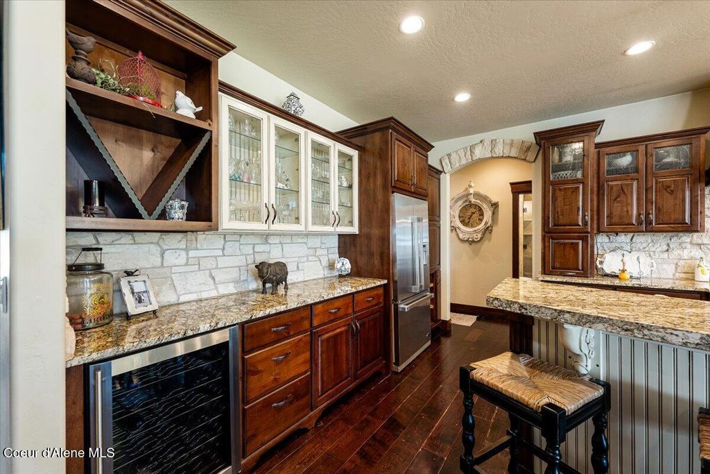 11042 N CATTLE DR, Hayden, ID 83835 photo 12