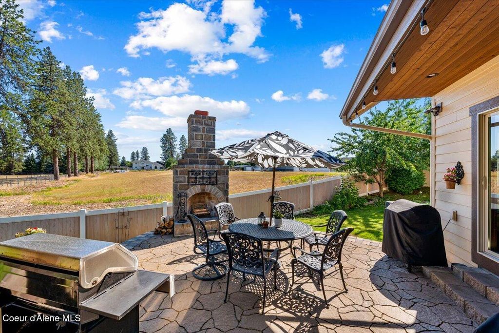 11042 N CATTLE DR, Hayden, ID 83835 photo 36